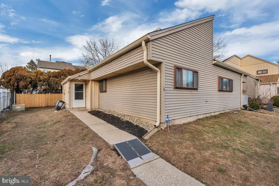 18 Chiswick Dr, Lindenwold, NJ 08021 - Image #3