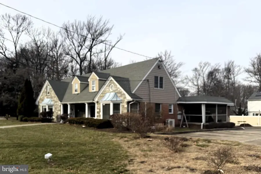 8323 Maple Ave, Pennsauken, NJ 08109 - Image #2