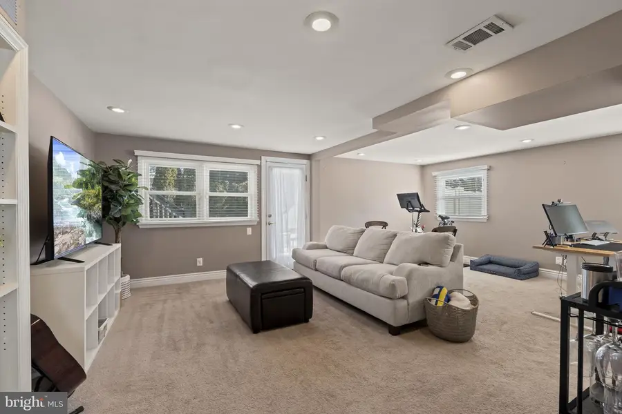 402 Bruce Rd, Cherry Hill, NJ 08034 - Image #3