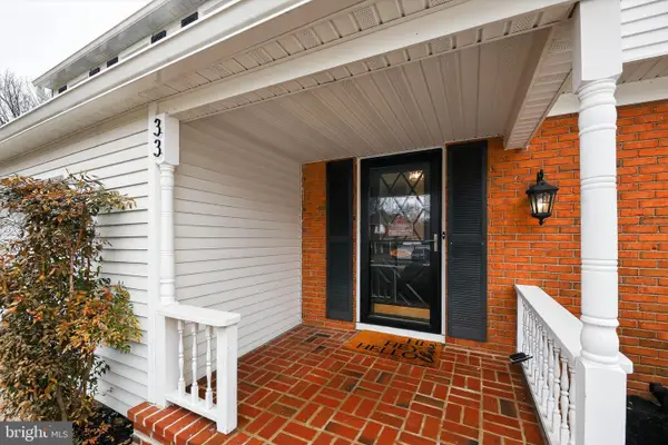 33 Ivy Ln, CHERRY HILL, NJ 08002