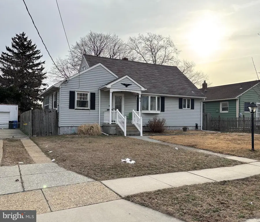 606 N Brown St, Gloucester City, NJ 08030 - Image #2