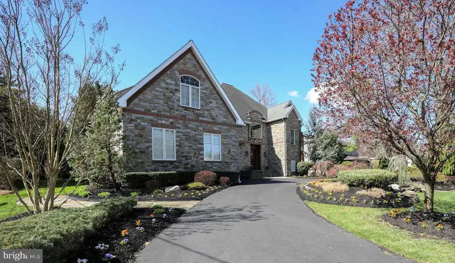 1747 Country Club Dr, Cherry Hill, NJ 08003 - #2