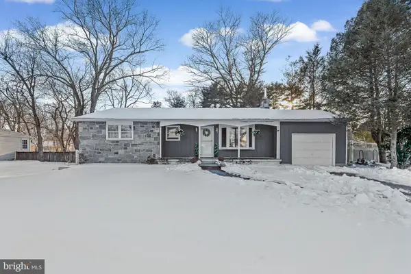 144 Maurer, LAUREL SPRINGS, NJ 08021