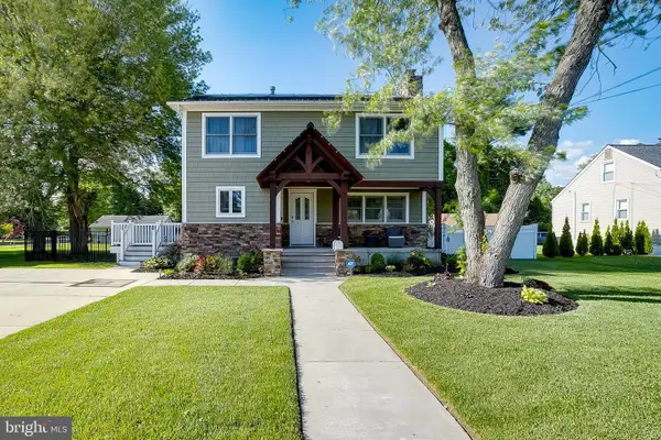 14 Ridgeview Ave, BERLIN, NJ 08009