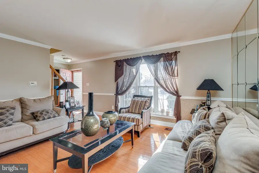 8661 Wyndam Rd, Pennsauken, NJ 08109 - #3