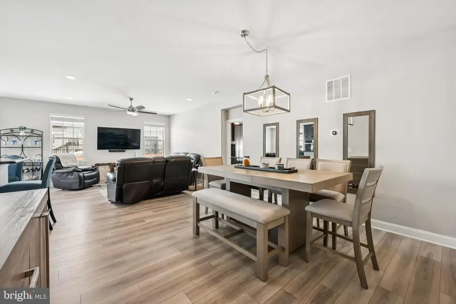 31 Ravenna Dr, West Berlin, NJ 08091 - #3