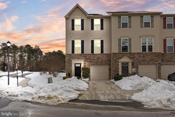 1 Tavern Ln, SICKLERVILLE, NJ 08081