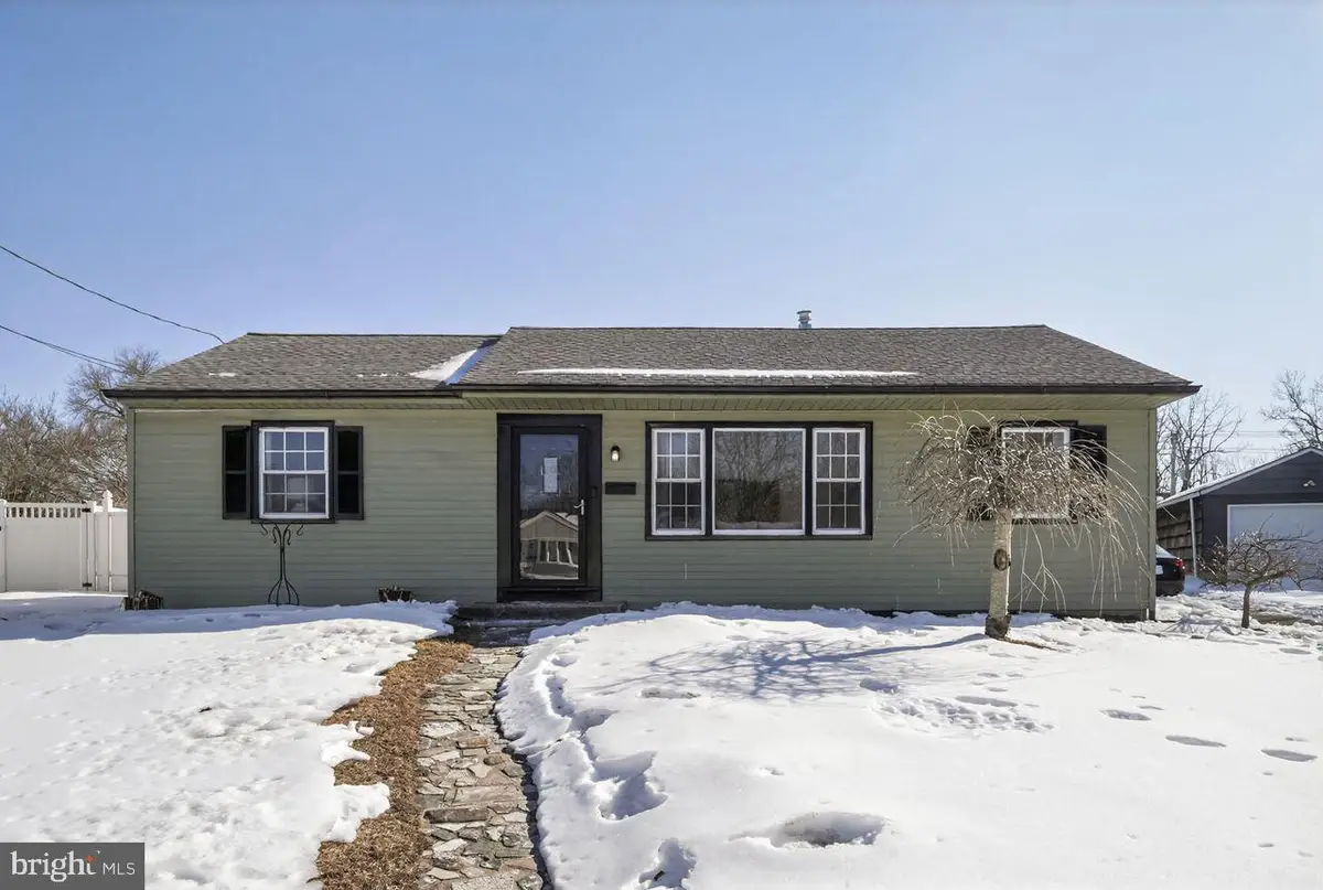 10 Elinor Ave, Stratford, NJ 08084 - #1