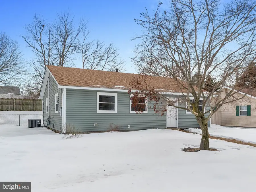 73 Girard Ave, Sicklerville, NJ 08081 - #2