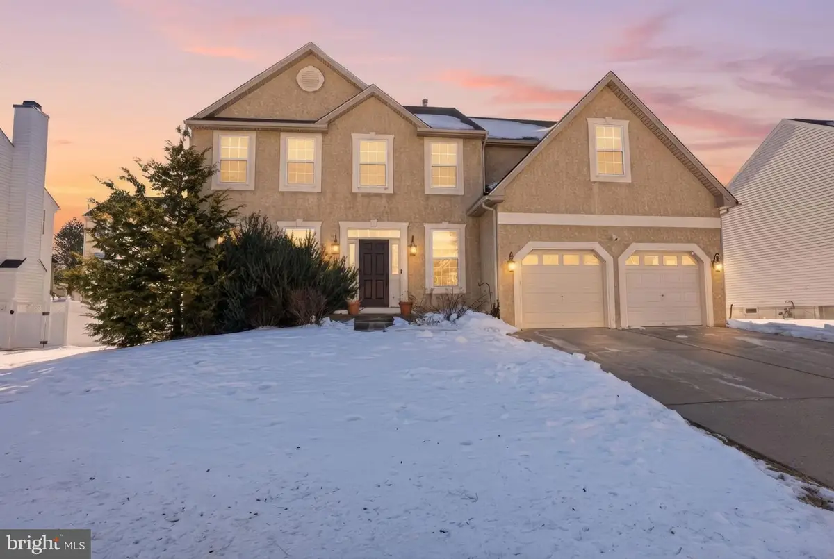 17 Log Cabin Rd, Sicklerville, NJ 08081 - #1