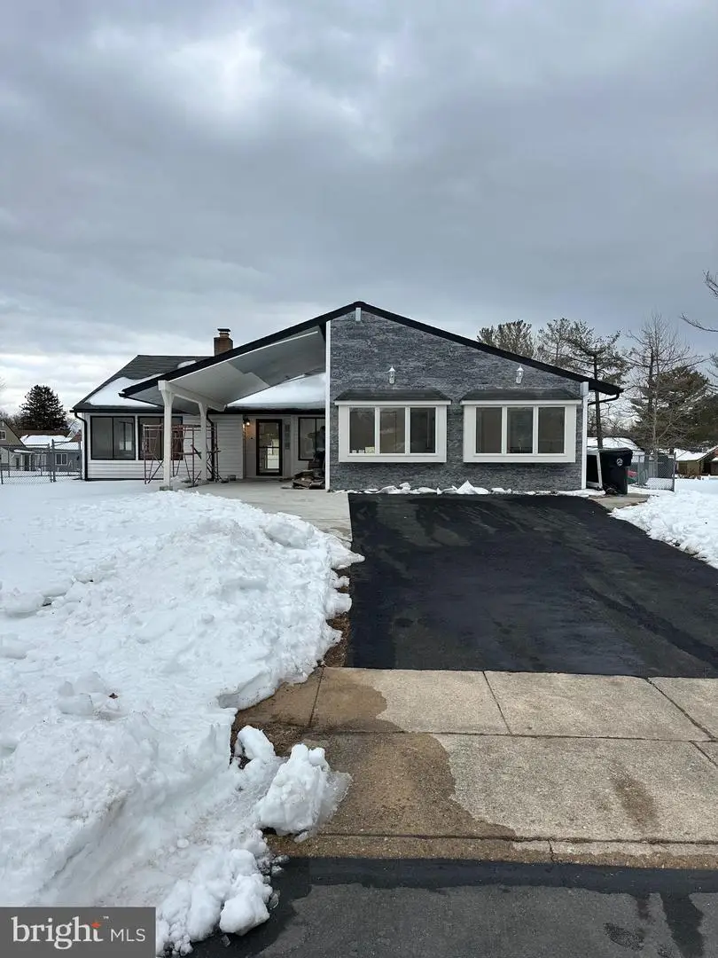 552 Four Mile Branch Rd, Sicklerville, NJ 08081 - #1