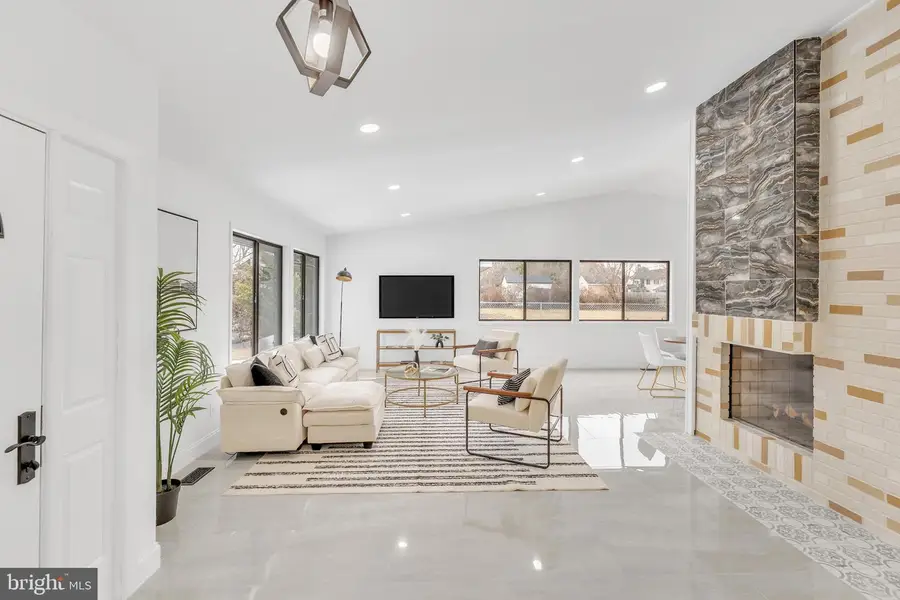 552 Four Mile Branch Rd, Sicklerville, NJ 08081 - #3