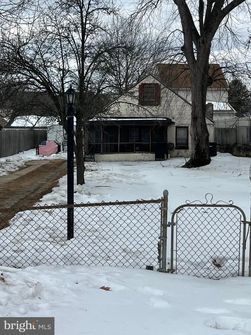 535 Roosevelt Ave, Glendora, NJ 08029 - #3