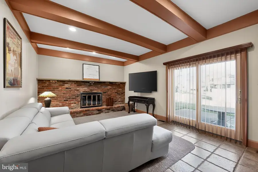 506 Queen Anne Rd, Cherry Hill, NJ 08003 - #3