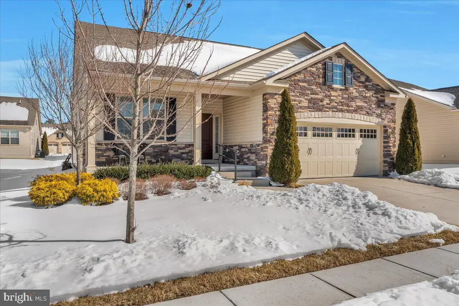 27 Ravenna Dr, West Berlin, NJ 08091 - #3