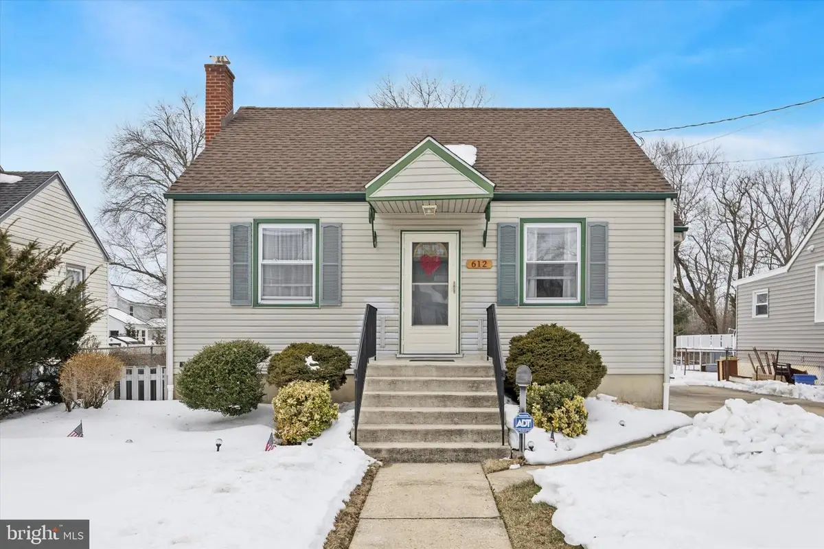 612 N Walnut Ave, Magnolia, NJ 08049 - #1