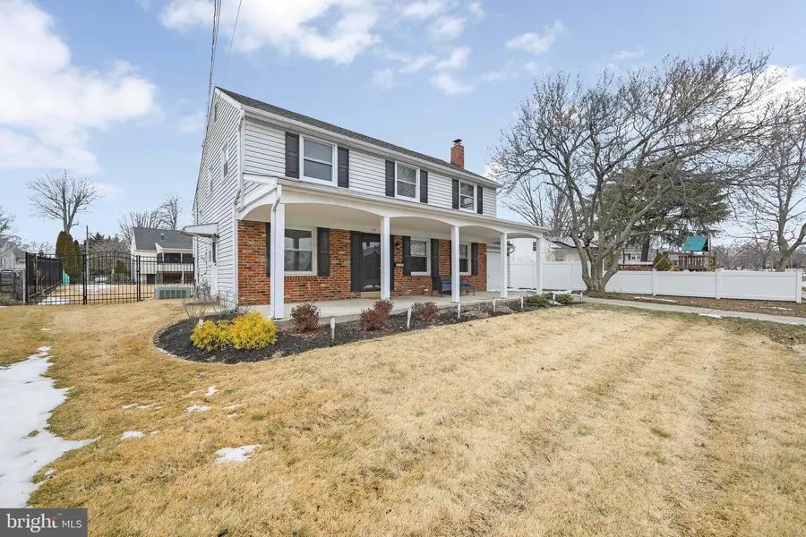 104 Evergreen Rd, Stratford, NJ 08084 - #3