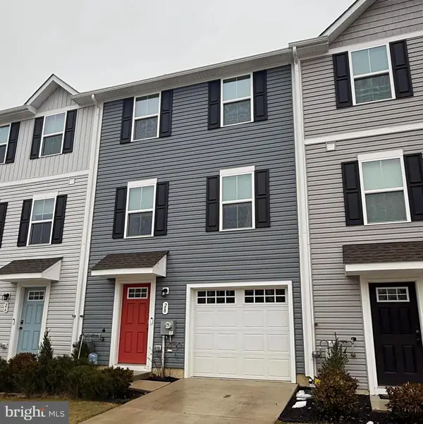 28 Magnolia Way, CLEMENTON, NJ 08021