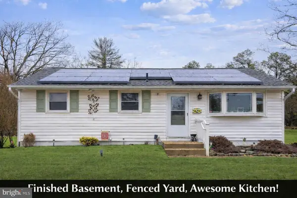 146 Country Club Rd, PINE HILL, NJ 08021