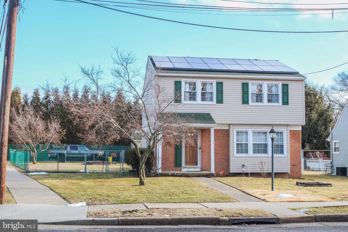 2400 Clement Ave, Pennsauken, NJ 08109 - #1