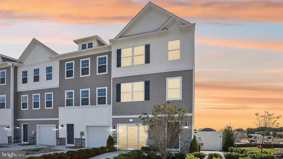 100 Clinton St, Sicklerville, NJ 08081 - #3