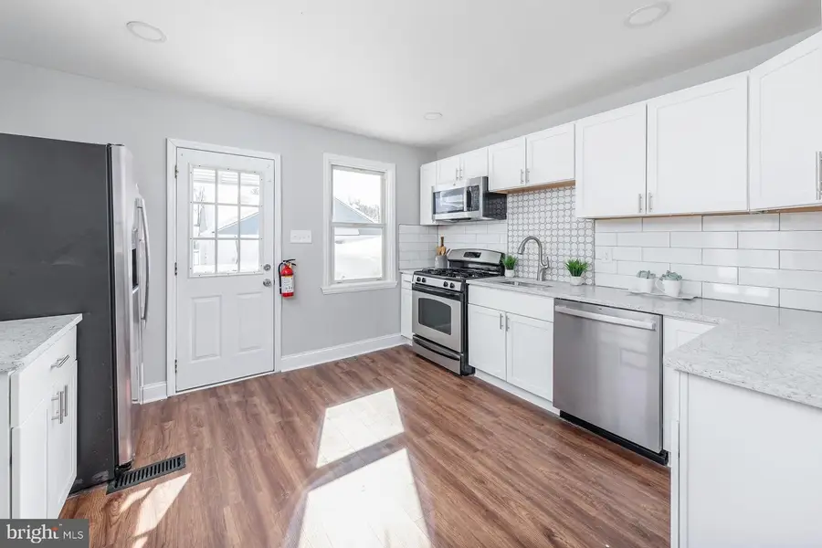 534 Blanchard Ave, Runnemede, NJ 08078 - #2