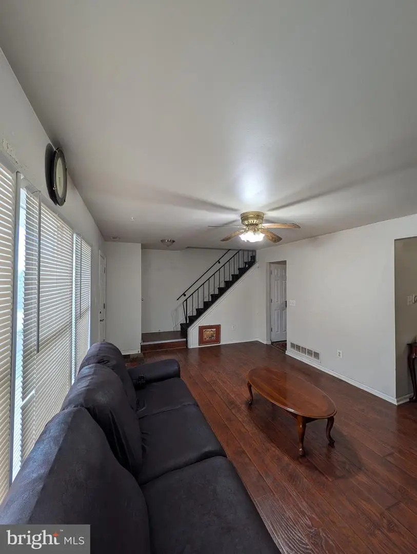 60 Farmhouse Rd, Sicklerville, NJ 08081 - #2