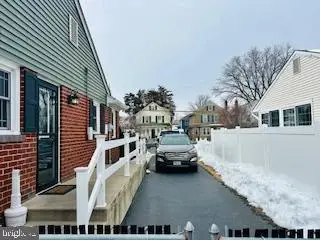 512 N Brown St, Gloucester City, NJ 08030 - #3