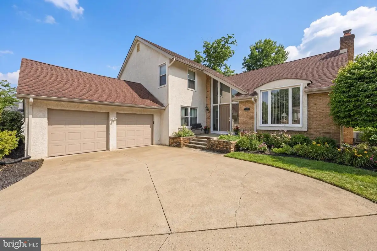 1023 Red Oak Dr, Cherry Hill, NJ 08003 - #1