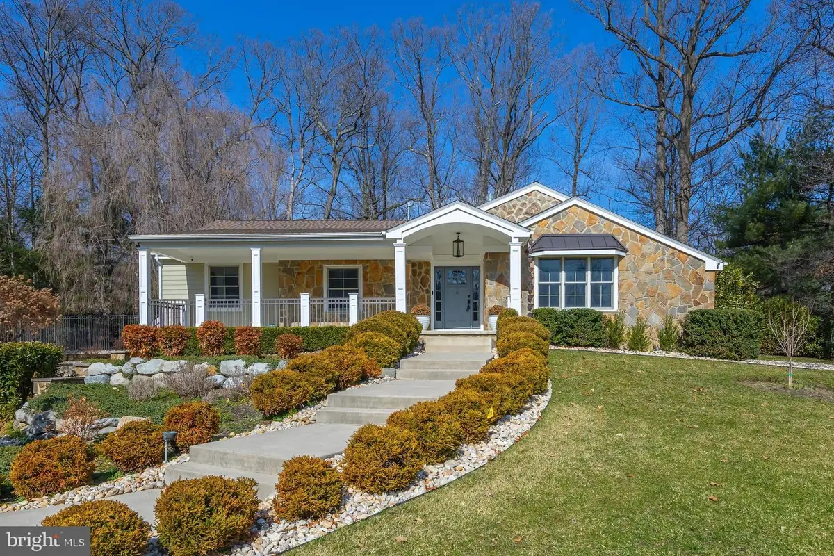 32 Imperial Dr, Cherry Hill, NJ 08003 - #1