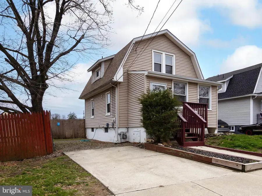 211 Chestnut St, Glendora, NJ 08029 - #2