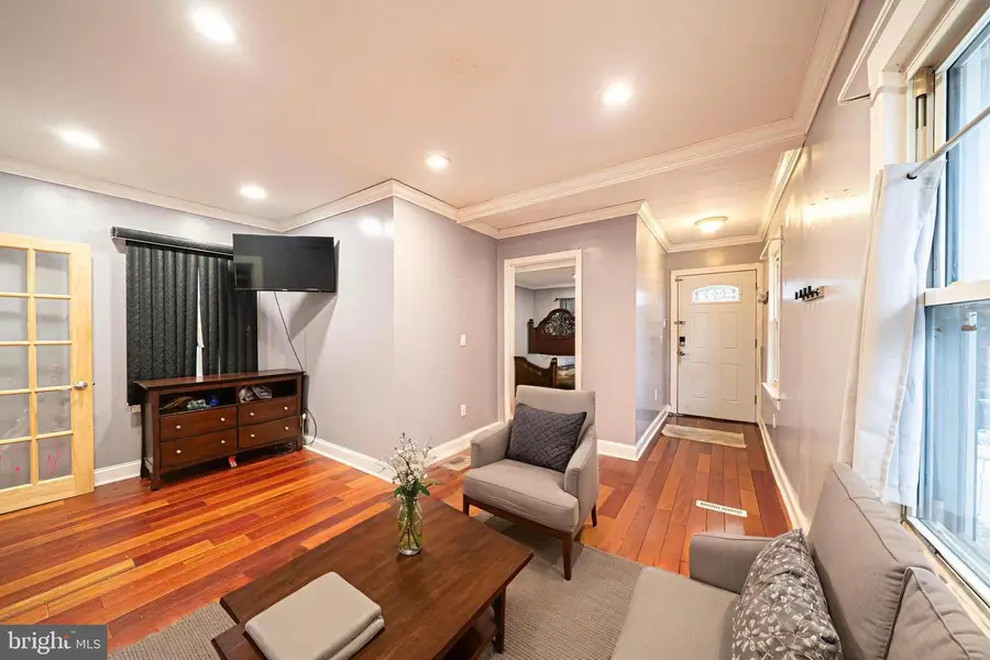 5318 Elvena Ave, Pennsauken, NJ 08109 - #3