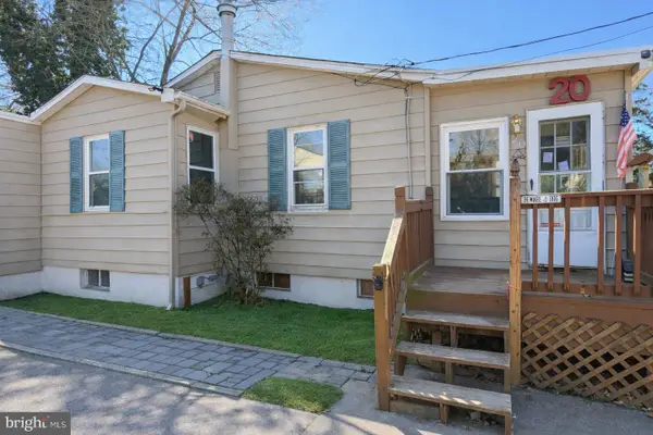 20 Etlon Ave, CLEMENTON, NJ 08021