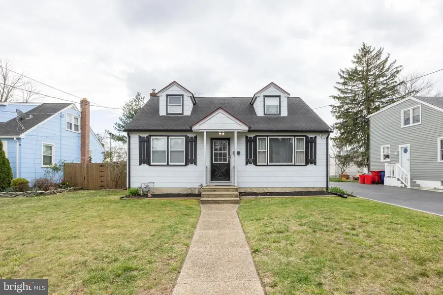 25 Station Ave, Somerdale, NJ 08083 - #2