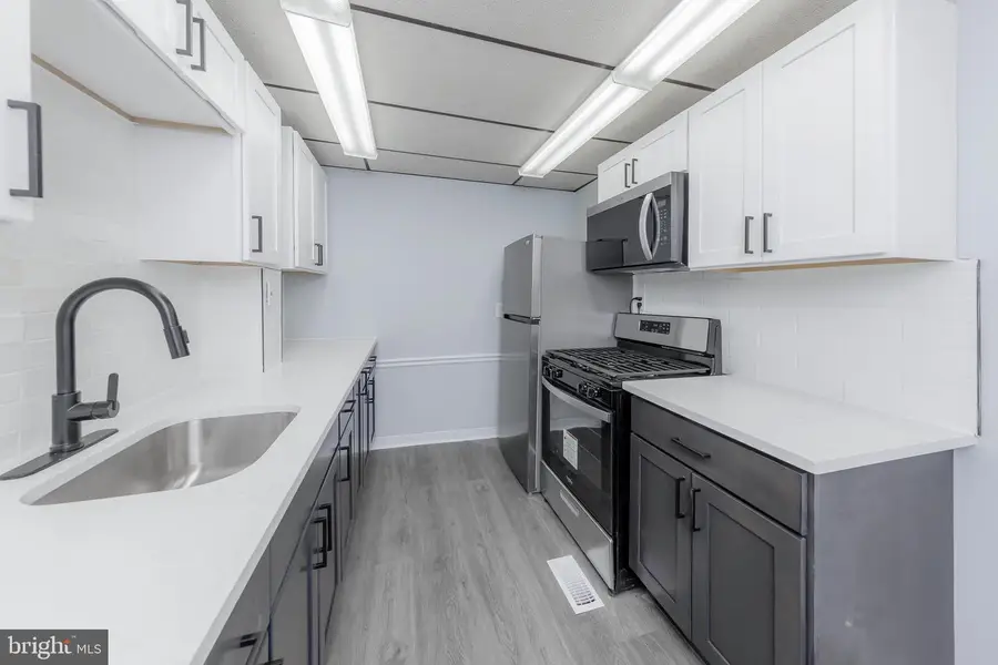 108 S Sussex St, Gloucester City, NJ 08030 - #3