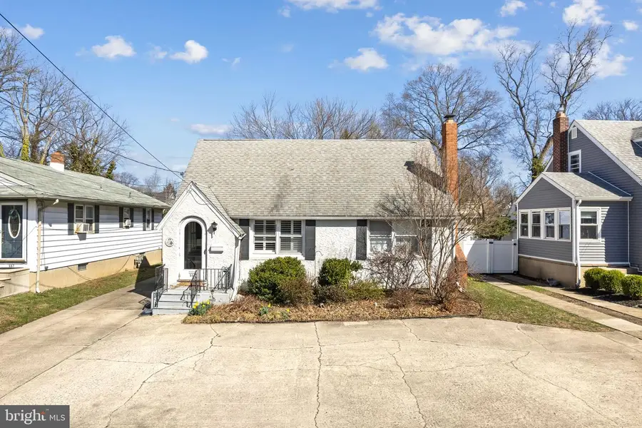 553 W Kings Hwy, Audubon, NJ 08106 - #2