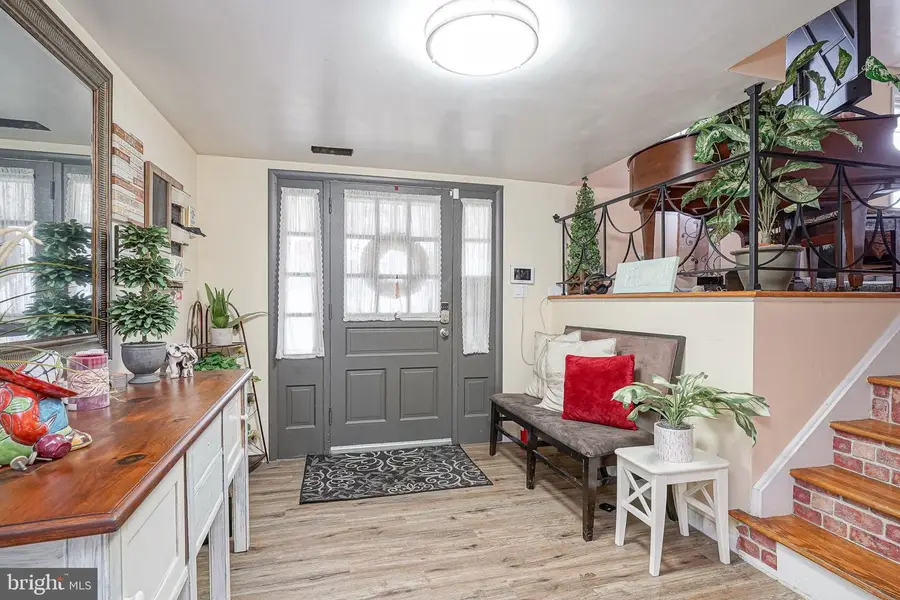 18 Sleepy Hollow Rd, Stratford, NJ 08084 - #3