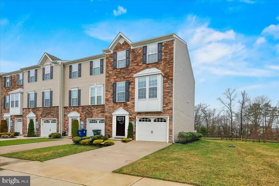 56 Village Green Ln, Sicklerville, NJ 08081 - #2