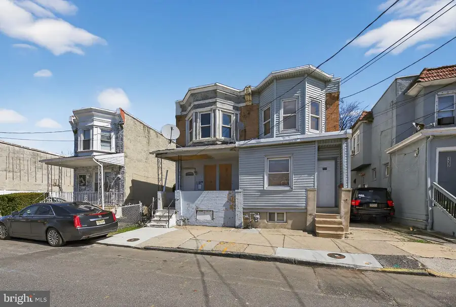 136 N 25th St, Camden, NJ 08105 - #3