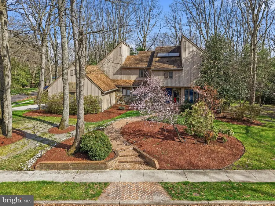 1 Windsor Dr, Voorhees, NJ 08043 - #3