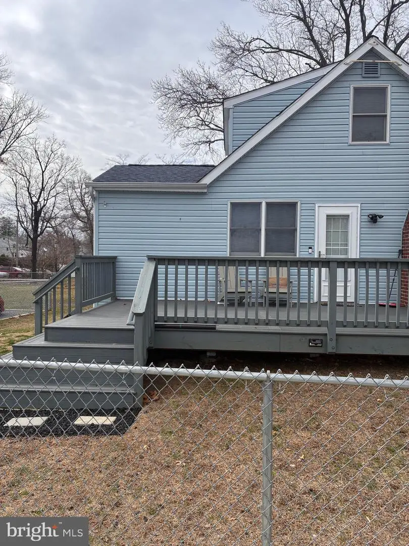 20 W Laurel Rd, Stratford, NJ 08084 - #3