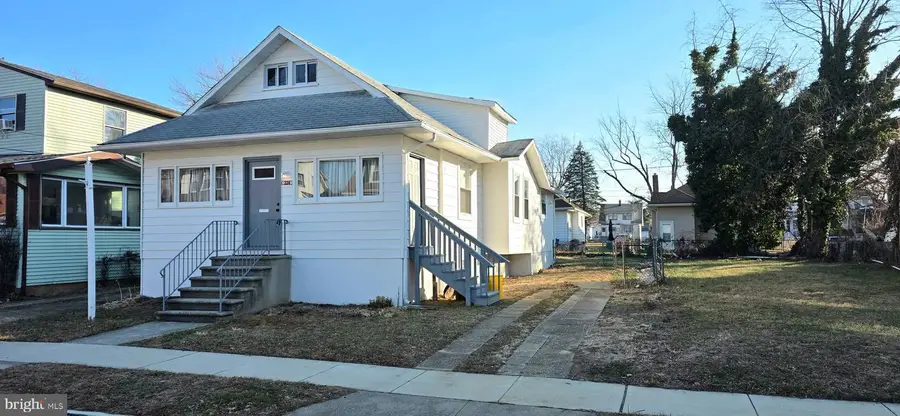 324 Elm Ave, Oaklyn, NJ 08107 - #2