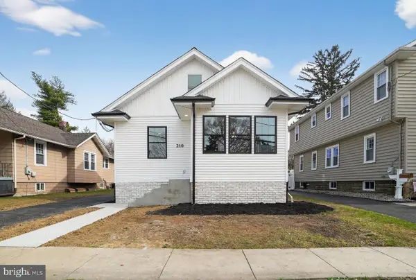 210 Carlisle Rd, AUDUBON, NJ 08106