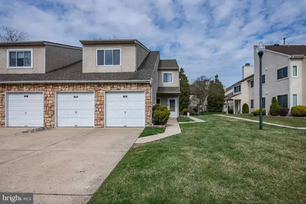 75 Sandra, VOORHEES, NJ 08043