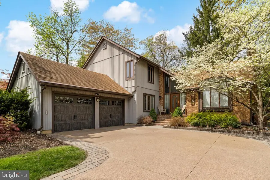 1032 Red Oak Dr, Cherry Hill, NJ 08003 - #3