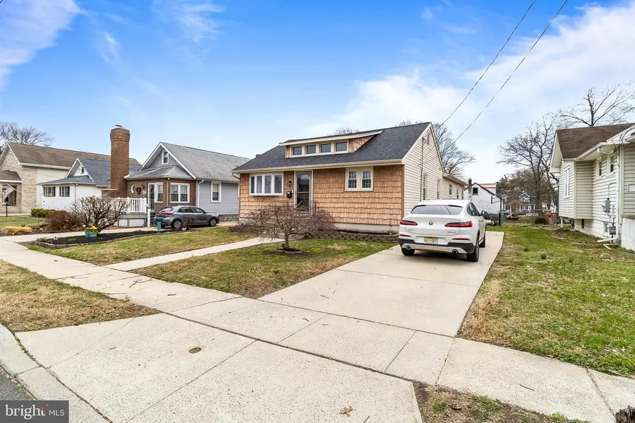 310 Harvard Ave, Stratford, NJ 08084 - #2