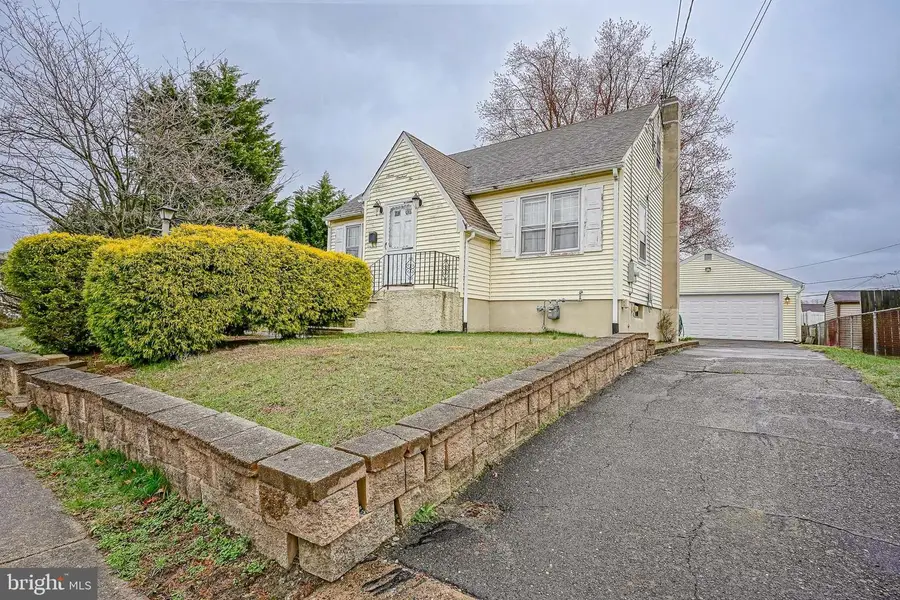 702 W Lincoln Ave, Magnolia, NJ 08049 - #3