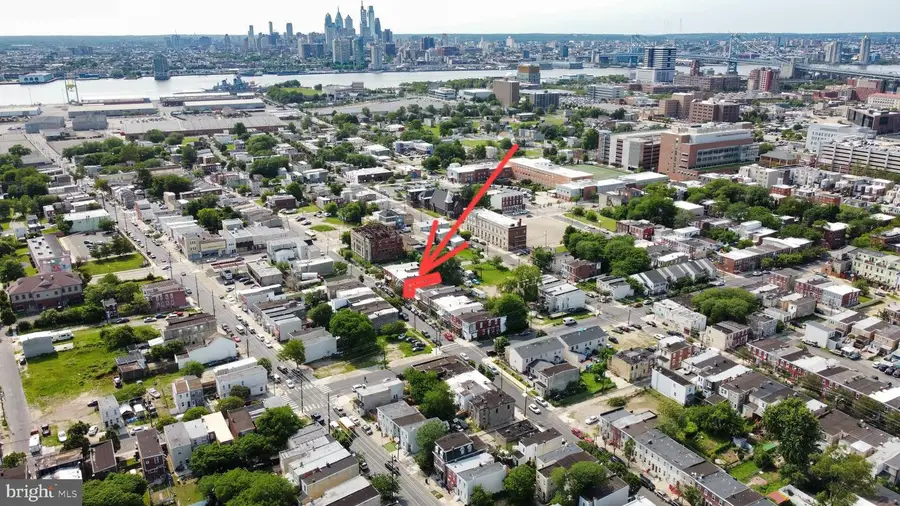 565 Line St, Camden, NJ 08103 - #3