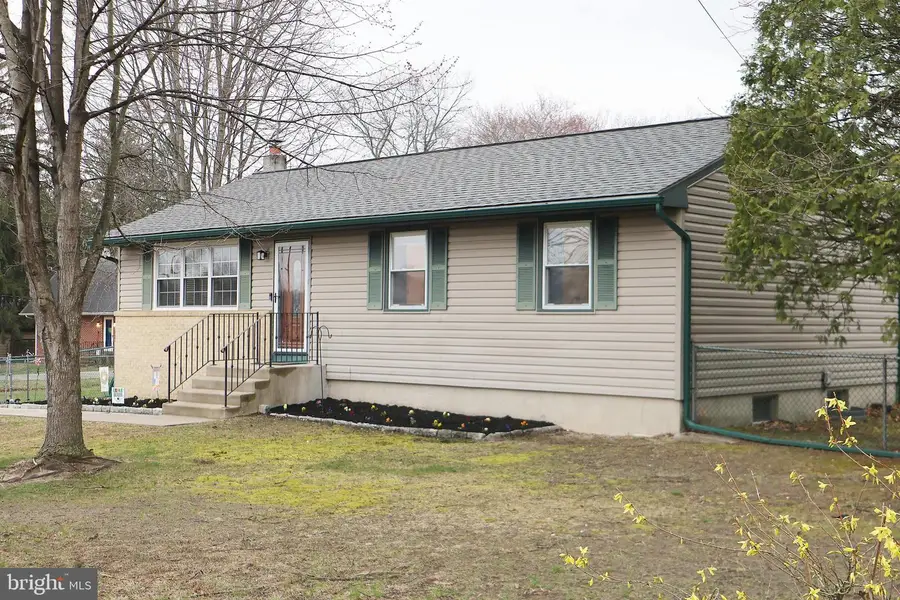 257 Crestview Ave, Blackwood, NJ 08012 - #2