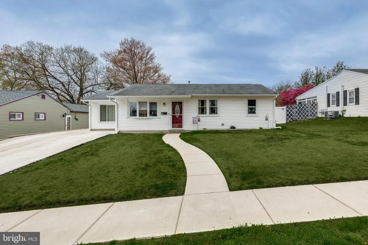 38 Summit Ave, Bellmawr, NJ 08031 - #1